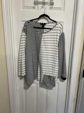 Striped Black & White Patchwork Long Sleeve Top